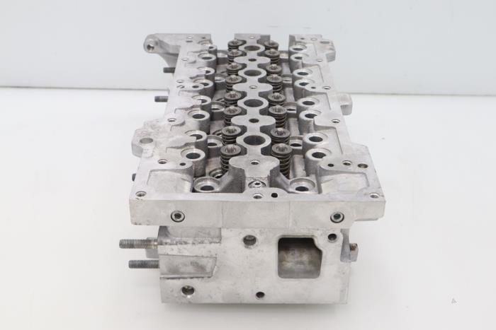 Topplock från en Fiat Fiorino (225) 1.3 D 16V Multijet 80 2018