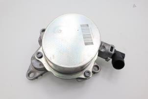 Begagnade Vakuumpump (diesel) Mercedes C (W205) C-200 1.6 CDI BlueTEC, C-200 d 16V Pris € 90,75 Inklusive moms erbjuds av Brus Motors BV