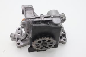 Używane Pompa oleju Volvo V40 (MV) 2.0 D4 16V Cena € 121,00 Z VAT oferowane przez Brus Motors BV