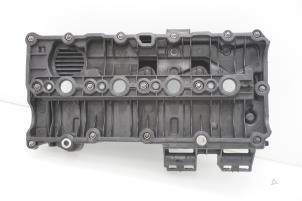 Used Rocker cover Volvo XC60 I (DZ) 2.0 D4 16V Price € 121,00 Inclusive VAT offered by Brus Motors BV