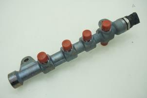 Gebruikte Injector brug Fiat Ducato (250) 2.0 D 115 Multijet Prijs € 121,00 Inclusief btw aangeboden door Brus Motors BV