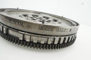 Nieuwe Dubbele massa vliegwiel Renault Talisman Estate (RFDK) 1.7 Blue dCi 120 Prijs € 453,75 Inclusief btw aangeboden door Brus Motors BV