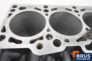 Gebruikte Motor Volkswagen Touran (1T1/T2) 2.0 TDI 16V 140 Prijs € 242,00 Inclusief btw aangeboden door Brus Motors BV