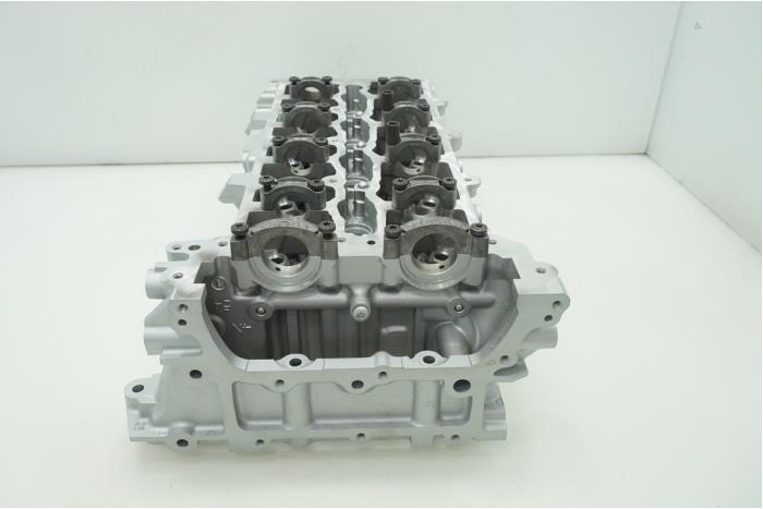 Topplock från en Mercedes-Benz E (W212) E-220 CDI 16V BlueEfficiency,BlueTEC 2016