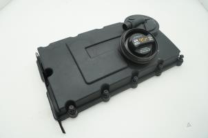 Usagé Couvercle soupapes Volkswagen Touran (1T1/T2) 2.0 TDI 16V 140 Prix € 90,75 Prix TTC proposé par Brus Motors BV