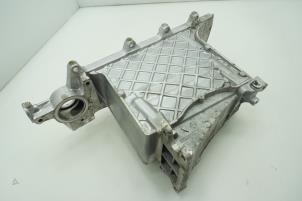 Gebruikte Inlaatspruitstuk Volkswagen Golf VI Cabrio (1K) 2.0 TDI 16V Prijs € 181,50 Inclusief btw aangeboden door Brus Motors BV