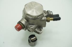 Używane Mechaniczna pompa paliwa Skoda Octavia Combi (5EAC) 1.4 TSI 16V Cena € 90,75 Z VAT oferowane przez Brus Motors BV