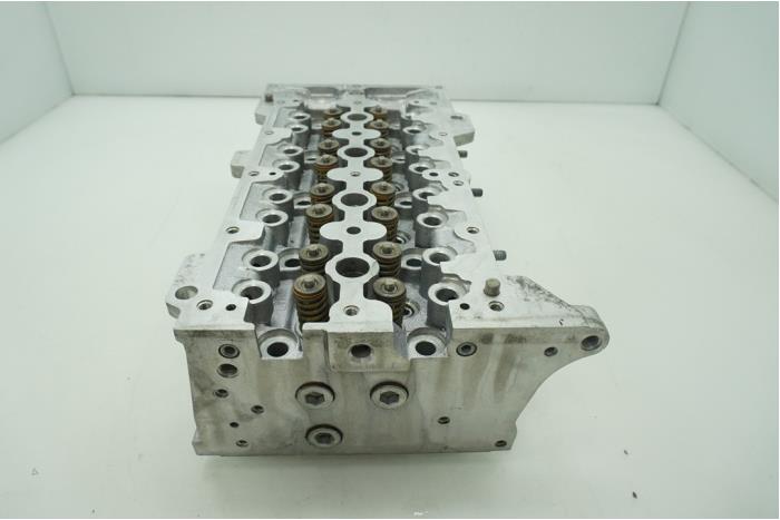 Topplock från en Vauxhall Combo Mk.III (D) 1.3 CDTI 16V 2014