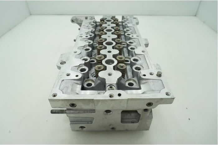 Topplock från en Vauxhall Combo Mk.III (D) 1.3 CDTI 16V 2014