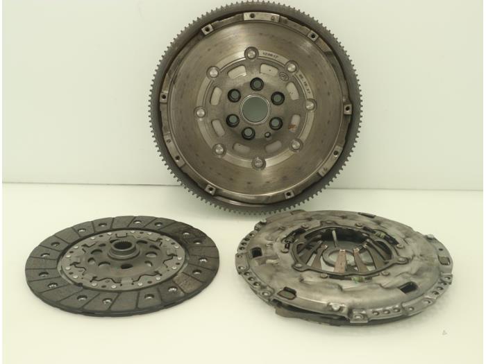 Kopplingssats (komplett) från en Volkswagen Transporter T6 2.0 TDI 2017