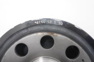 Używane Kolo pasowe walu korbowego BMW 1 serie (E81) 116d 16V Cena € 90,75 Z VAT oferowane przez Brus Motors BV