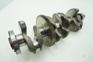 Używane Wal korbowy Volvo XC40 (XZ) 2.0 T4 AWD Geartronic 16V Cena € 605,00 Z VAT oferowane przez Brus Motors BV