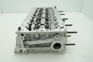 Używane Glowica cylindra Iveco New Daily V 29L13V, 35C13V, 35S13V, 40C13V, 40S13V Cena € 605,00 Z VAT oferowane przez Brus Motors BV