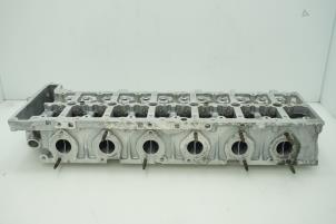 Begagnade Topplock BMW 3 serie (F30) 330d 3.0 24V Pris € 726,00 Inklusive moms erbjuds av Brus Motors BV