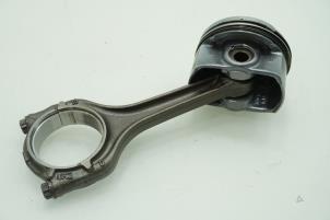 Begagnade Vevstake Volkswagen Jetta IV (162/16A) 1.4 TSI Hybrid 16V Pris € 90,75 Inklusive moms erbjuds av Brus Motors BV