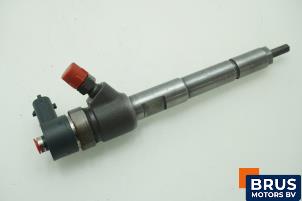 Used Injector (diesel) Opel Combo 1.3 CDTI 16V Price € 151,25 Inclusive VAT offered by Brus Motors BV