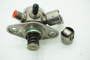 Begagnade Mekanisk bränslepump Mercedes CLA (117.3) 1.6 CLA-200 16V Pris € 121,00 Inklusive moms erbjuds av Brus Motors BV