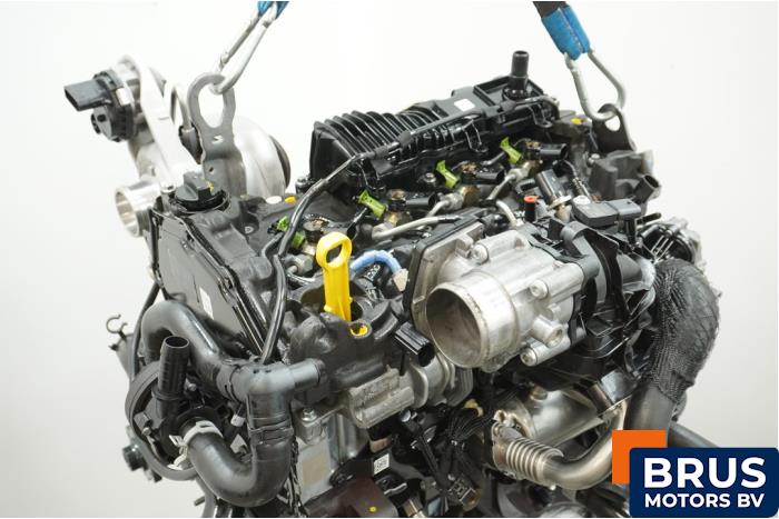 Moteur d'un Ford Transit 2.0 TDCi 16V Eco Blue 170 RWD 2016