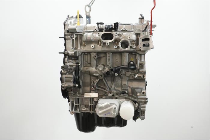 Motor van een Ford Transit 2.0 TDCi 16V Eco Blue 130 RWD 2024