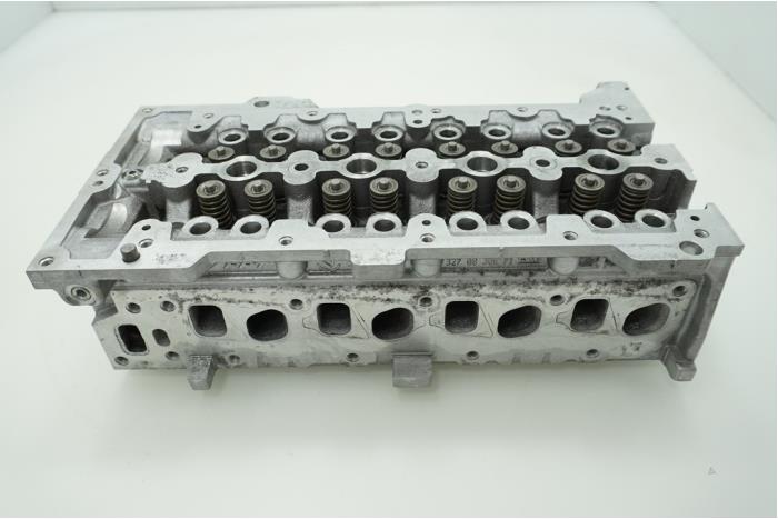 Topplock från en Fiat Fiorino (225) 1.3 D 16V Multijet 80 2019