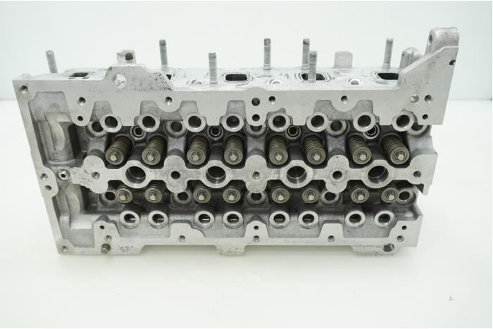 Topplock från en Fiat Fiorino (225) 1.3 D 16V Multijet 80 2019