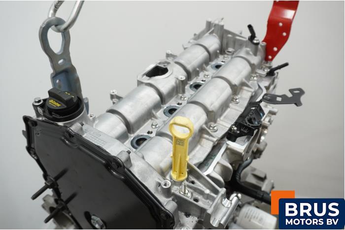 Moteur d'un Ford Transit 2.0 TDCi 16V Eco Blue 170 RWD 2022