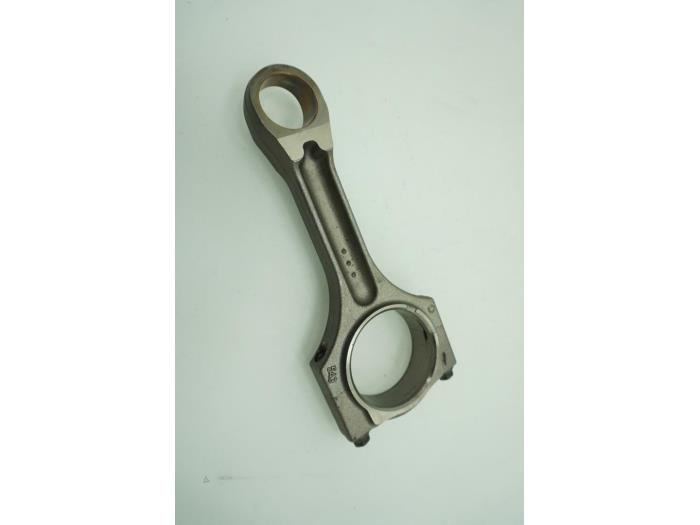 Vevstake från en BMW 3 serie (E90) 320d 16V 2009