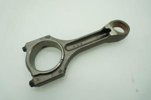 Begagnade Vevstake BMW 3 serie (E90) 320d 16V Pris € 90,75 Inklusive moms erbjuds av Brus Motors BV