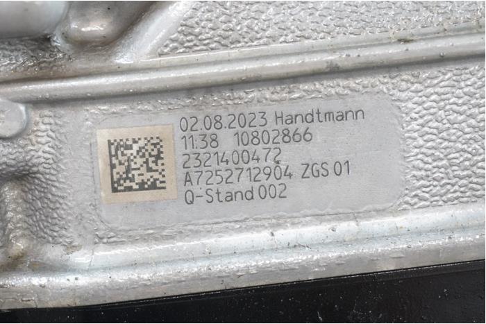 Växellåda från en Mercedes-Benz C (W206) C-220d 2.0 Turbo 16V 2024