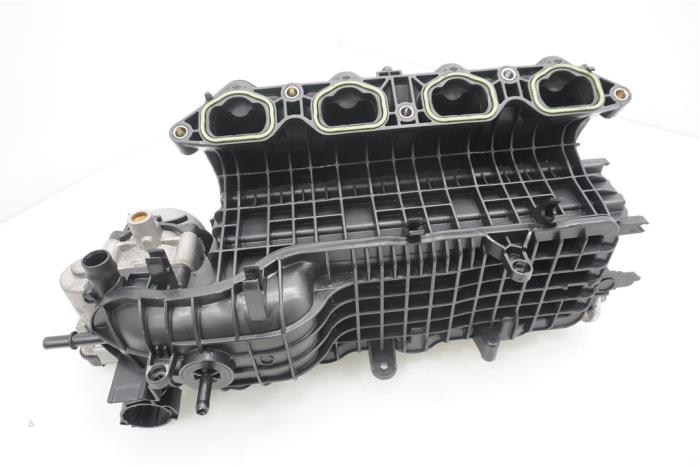 Inlaatspruitstuk van een Volkswagen Golf VII (AUA) 1.4 TSI 16V 2014