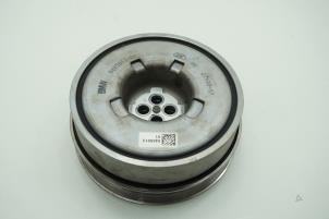 Gebruikte Krukas Poelie Mini Countryman (F60) 1.5 12V Cooper Prijs € 90,75 Inclusief btw aangeboden door Brus Motors BV