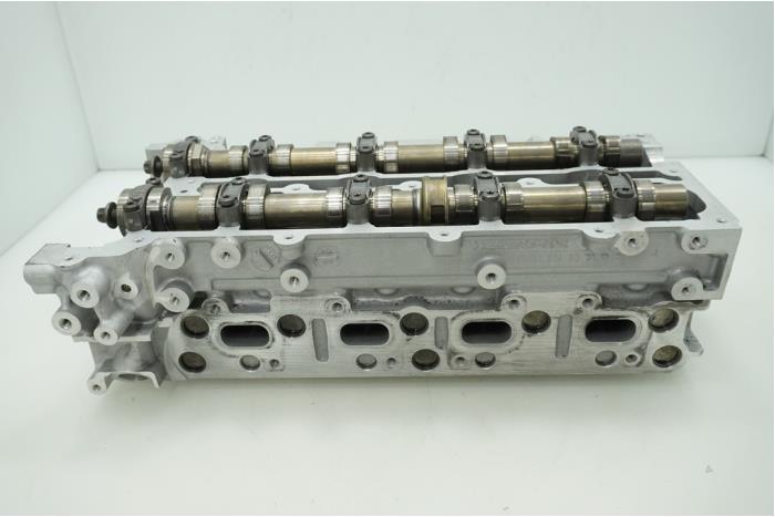 Topplock från en Mercedes-Benz C (W204) 2.2 C-200 CDI 16V BlueEFFICIENCY 2013