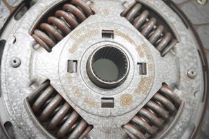 Usagé Kit embrayage (complet) Volkswagen Golf V (1K1) 1.9 TDI Prix € 90,75 Prix TTC proposé par Brus Motors BV