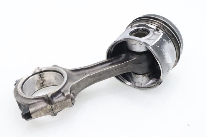 Vevstake från en Kia Pregio (TB) 2.7 D 2000