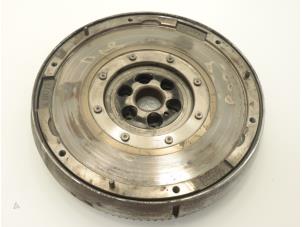 Begagnade Tvåmassesvänghjul Ford Focus 2 1.6 TDCi 16V 110 Pris € 242,00 Inklusive moms erbjuds av Brus Motors BV