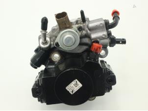 Gebruikte Brandstofpomp Mechanisch Mercedes Vito (639.6) 2.2 113 CDI 16V Euro 5 Prijs € 211,75 Inclusief btw aangeboden door Brus Motors BV