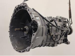 Begagnade Växellåda Ssang Yong Rodius 2.7 270 Xdi 20V 4x2 Pris € 484,00 Inklusive moms erbjuds av Brus Motors BV