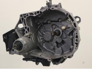 Gebruikte Versnellingsbak Renault Kangoo (KC) 1.5 dCi 65 Prijs € 181,50 Inclusief btw aangeboden door Brus Motors BV