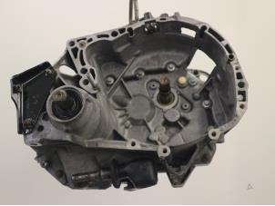 Gebruikte Versnellingsbak Renault Kangoo (KC) 1.5 dCi 65 Prijs € 181,50 Inclusief btw aangeboden door Brus Motors BV