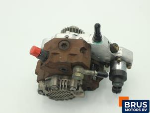 Usagé Pompe carburant mécanique Renault Espace (JK) 2.0 dCi 16V 130 FAP Prix € 211,75 Prix TTC proposé par Brus Motors BV