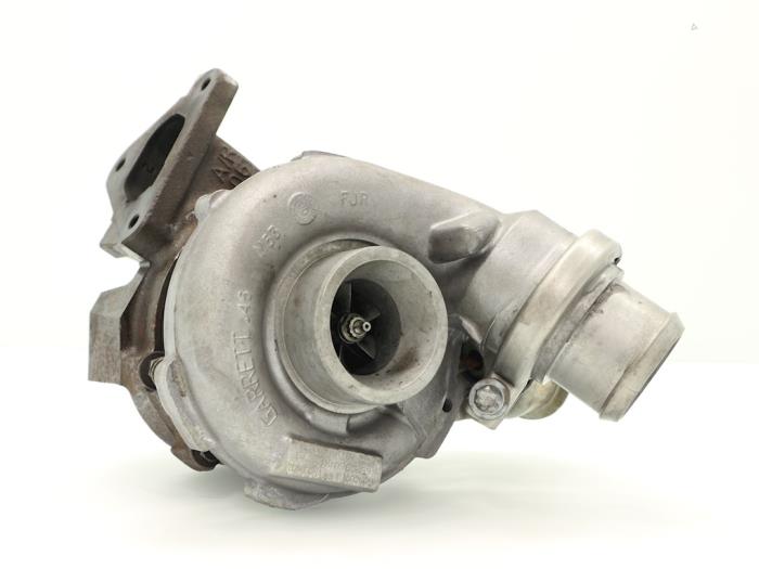 Turbo från en Mercedes-Benz Sprinter 3t (903) 311 CDI 16V 2004