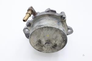 Używane Pompa prózniowa (Diesel) Opel Corsa D 1.3 CDTi 16V ecoFLEX Cena € 60,50 Z VAT oferowane przez Brus Motors BV