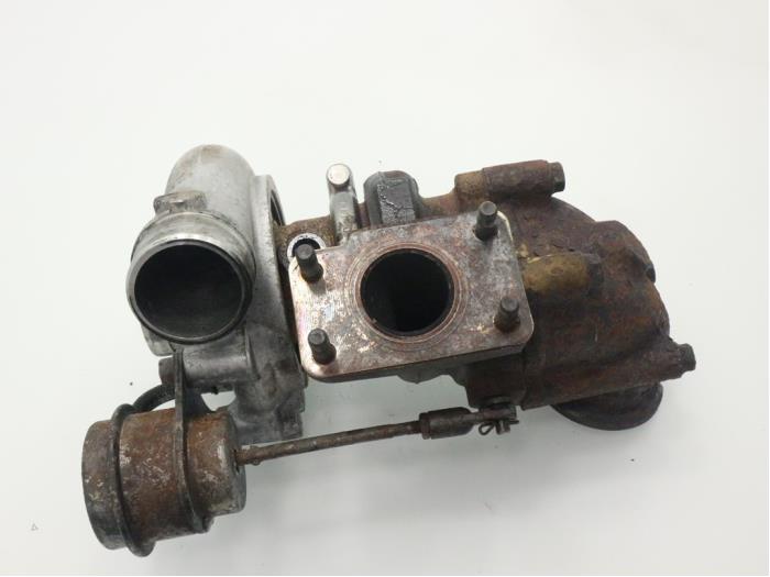 Turbo van een Fiat Ducato (250) 3.0 D 160 Multijet Power 4x4 2010