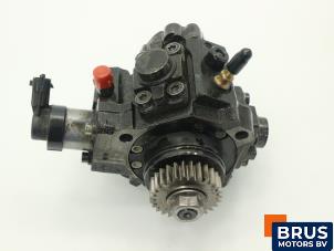 Usagé Pompe carburant mécanique Renault Master III (EV/HV/UV/VA/VB/VD/VF/VG/VJ) 2.3 dCi 145 16V RWD Prix € 211,75 Prix TTC proposé par Brus Motors BV