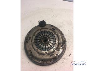 Begagnade Svänghjul Volkswagen Golf VI (5K1) 1.4 TSI 122 16V Pris € 49,00 Marginaltabell erbjuds av Autodemontagebedrijf Middelburg B.V