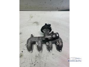 Gebruikte Inlaatspruitstuk Ford Transit Connect 1.8 TDCi LWB Prijs € 29,00 Margeregeling aangeboden door Autodemontagebedrijf Middelburg B.V