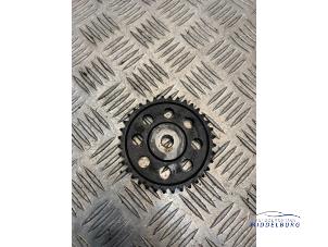 Używane Kolo zebate walka rozrzadu Volkswagen Golf V (1K1) 1.6 FSI 16V Cena € 14,00 Procedura marży oferowane przez Autodemontagebedrijf Middelburg B.V