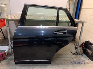 Gebruikte Portier 4Deurs links-achter Mercedes C Estate (S204) 2.2 C-200 CDI 16V BlueEFFICIENCY Prijs € 79,00 Margeregeling aangeboden door Autodemontagebedrijf Middelburg B.V