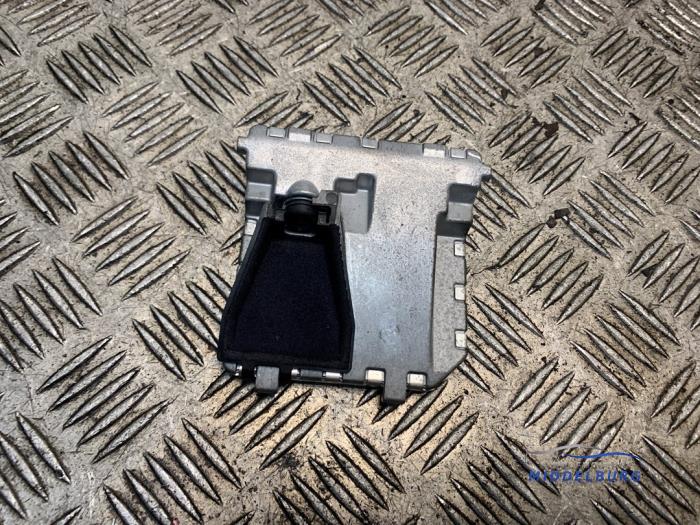 Camera module van een Mercedes-Benz E (C207) E-350 CDI V6 24V 2010