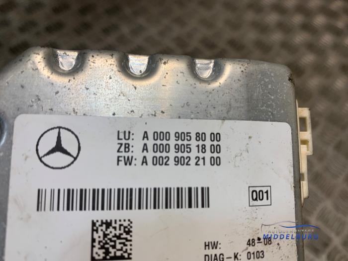 Camera module van een Mercedes-Benz E (C207) E-350 CDI V6 24V 2010